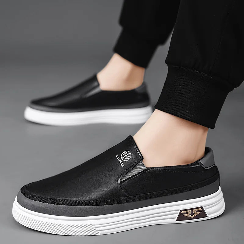 Chaussures orthopédiques homme à enfiler, blanc ou noir
