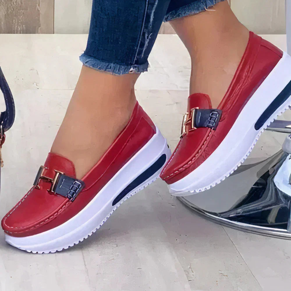 Chaussures orthopédiques femme à enfiler, semelle ergonomique, rouge