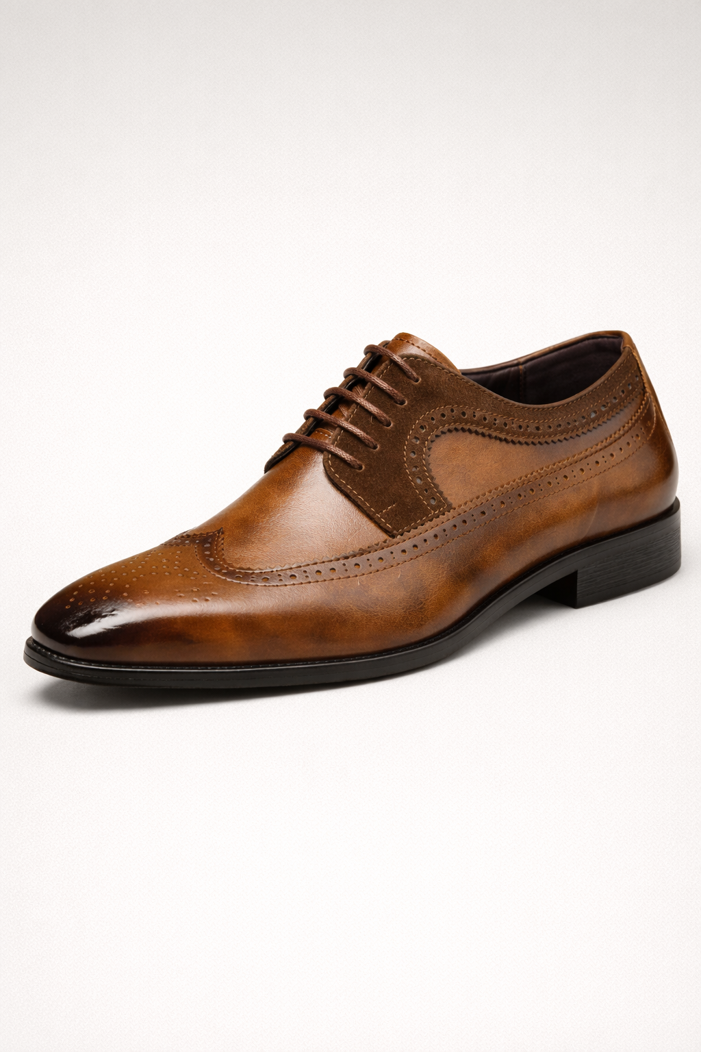 Chaussures Oxford homme perforées à lacets, marron ou noir