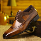 Chaussures Oxford homme à lacets, détail perforé, talon bas, marron