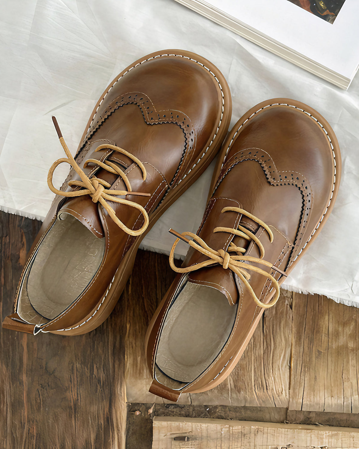 Chaussures Oxford femme rétro, coutures classiques, quatre coloris, marron
