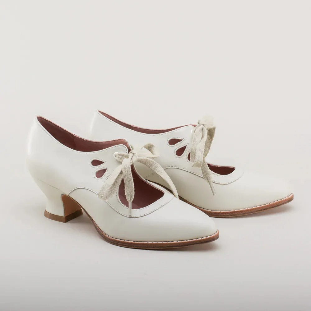 Chaussures rétro femme à petit talon, cinq coloris, du 35 au 42