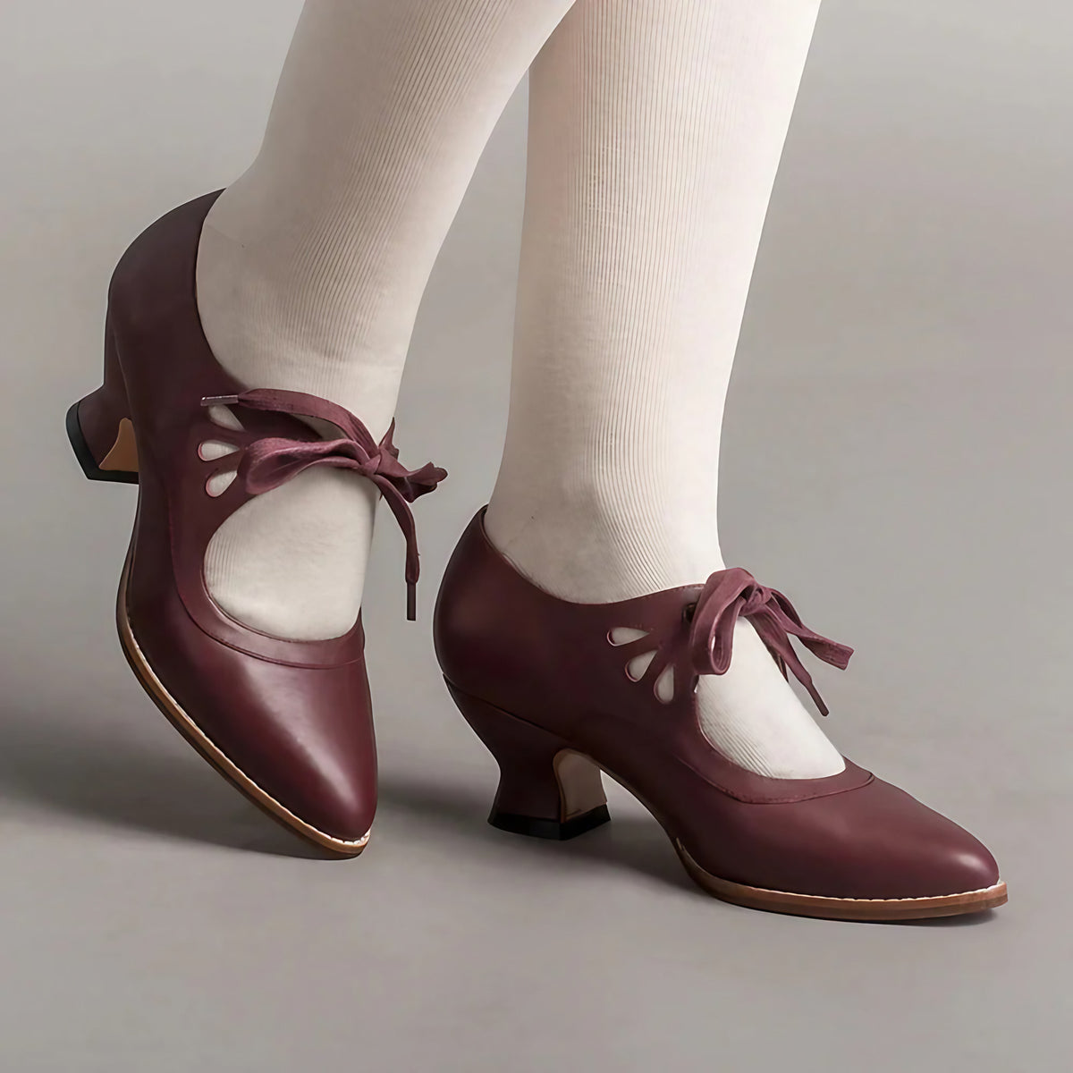 Chaussures rétro femme à petit talon, cinq coloris, du 35 au 42, rouge bordeaux
