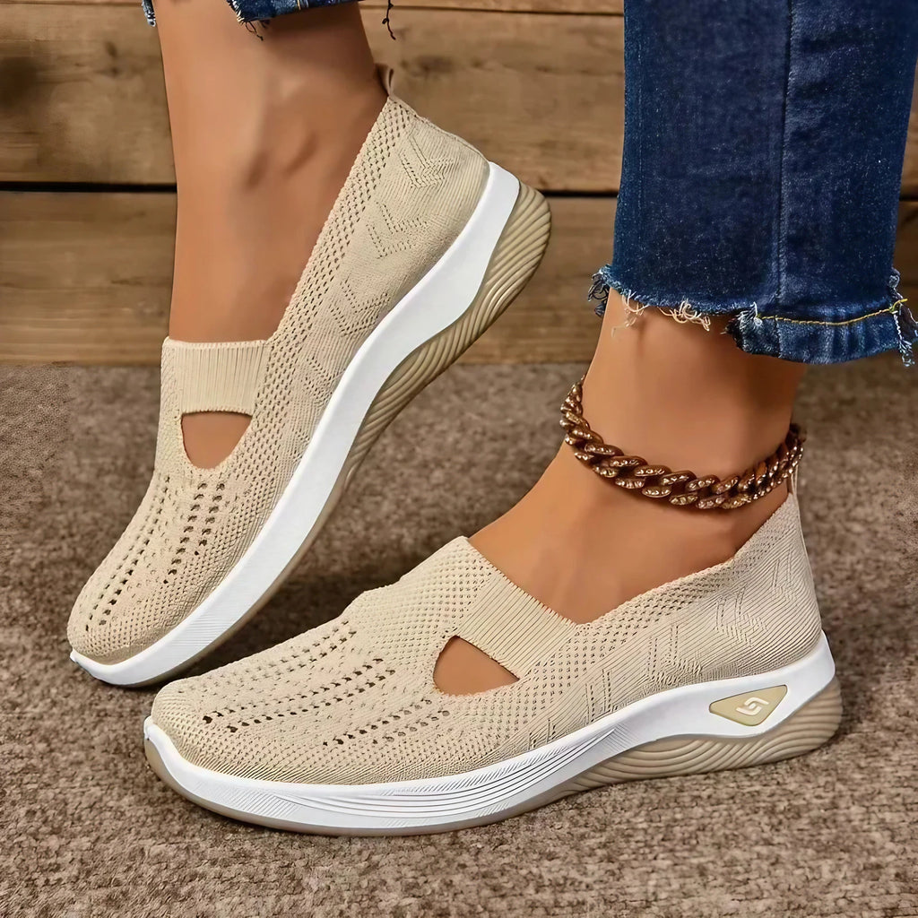 Chaussures confortables femme à enfiler, légères, neuf coloris, beige