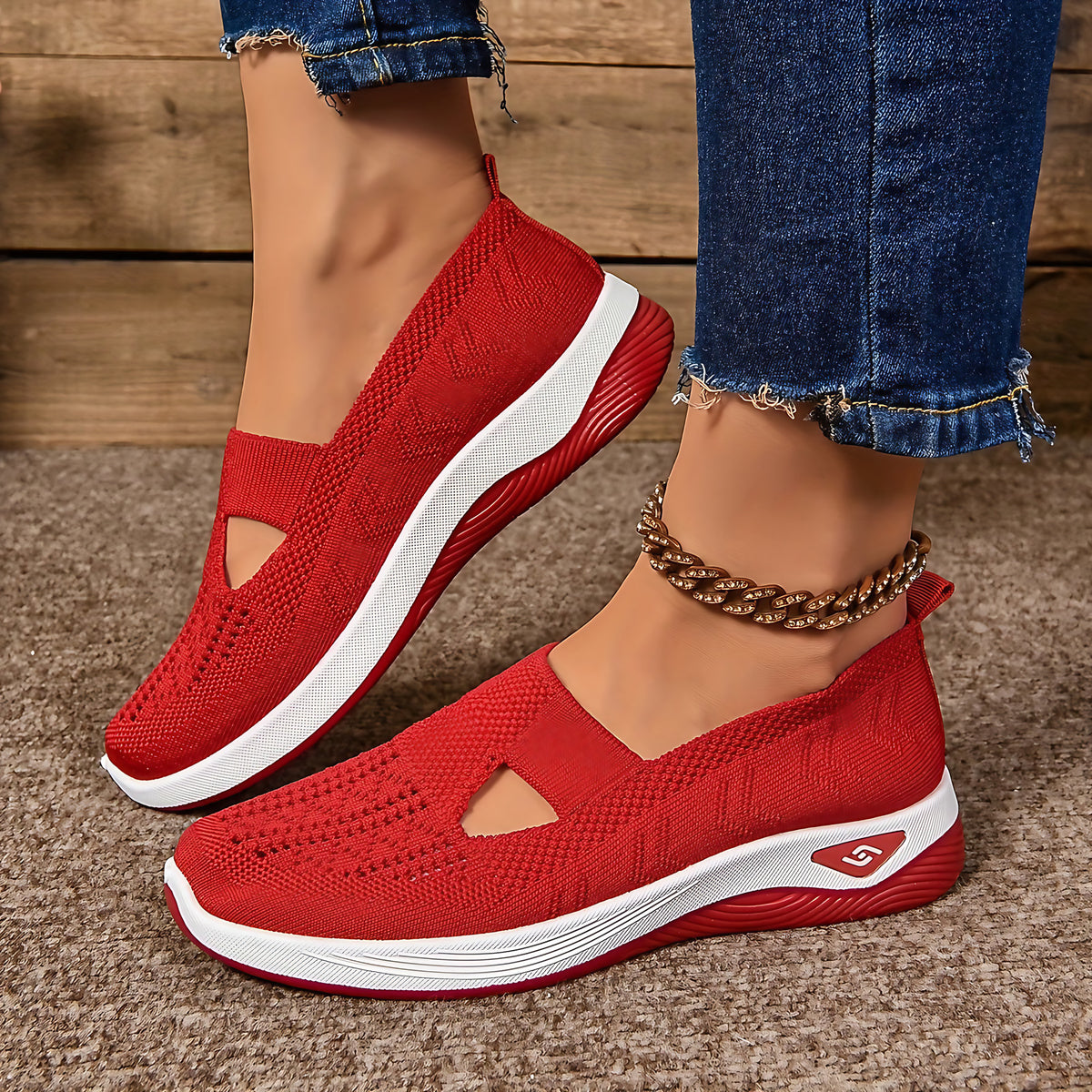 Chaussures confortables femme à enfiler, légères, neuf coloris, rouge