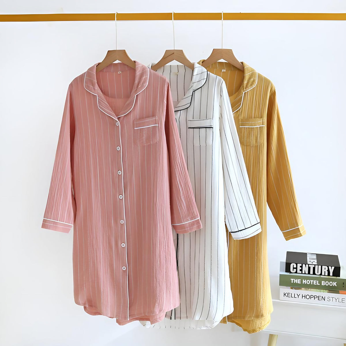 Chemise de nuit femme à rayures pastel, col à revers