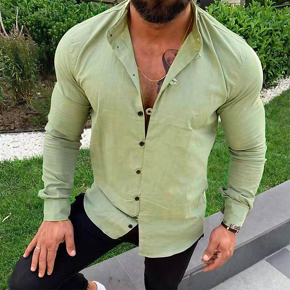 Chemise homme manches longues, col classique, coupe ajustée, vert