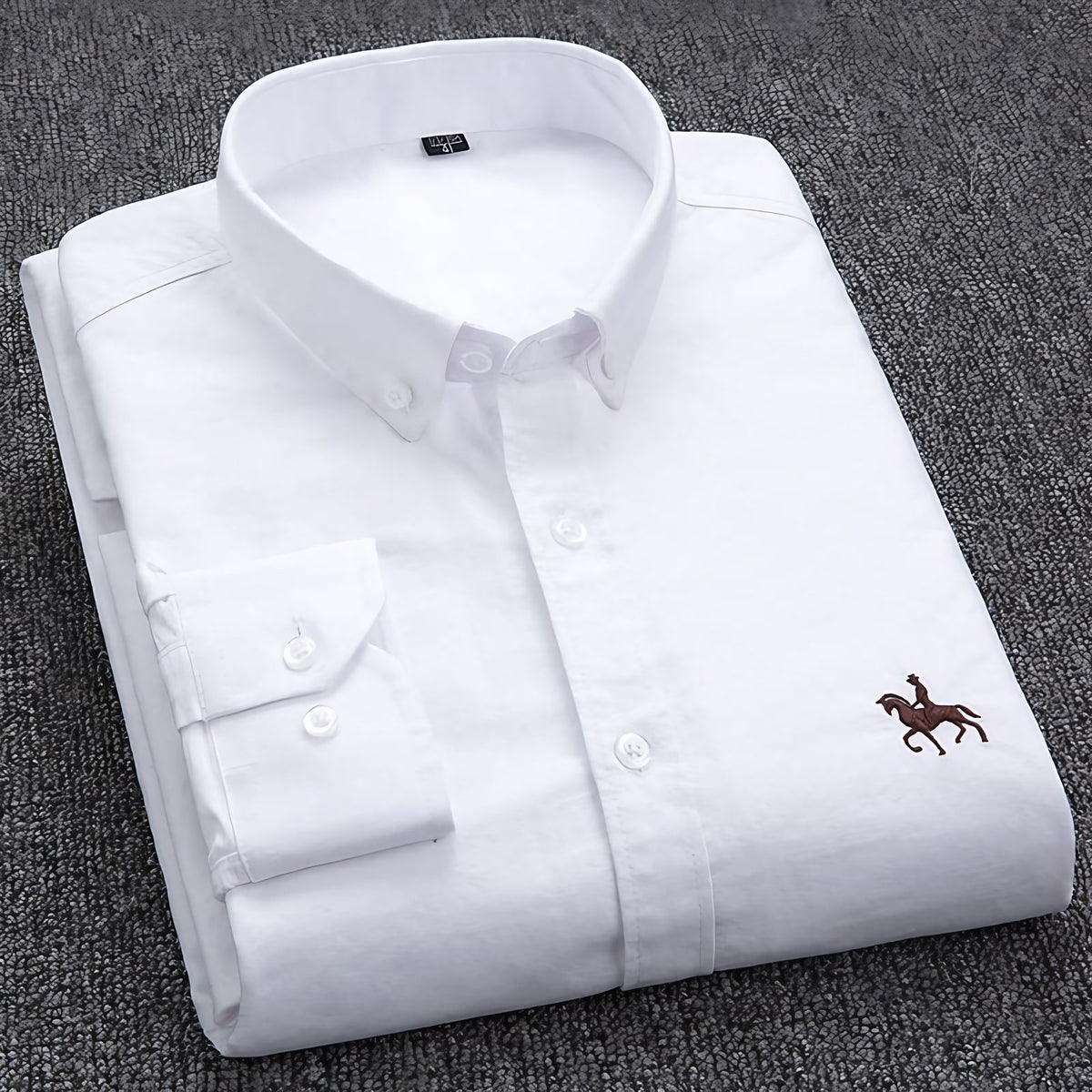 Chemise habillée femme à col structuré, poignets boutonnés, blanc
