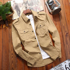 Chemise homme style militaire à poches poitrine, manches longues