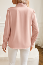 Chemisier rose femme à col à nouer, manches longues