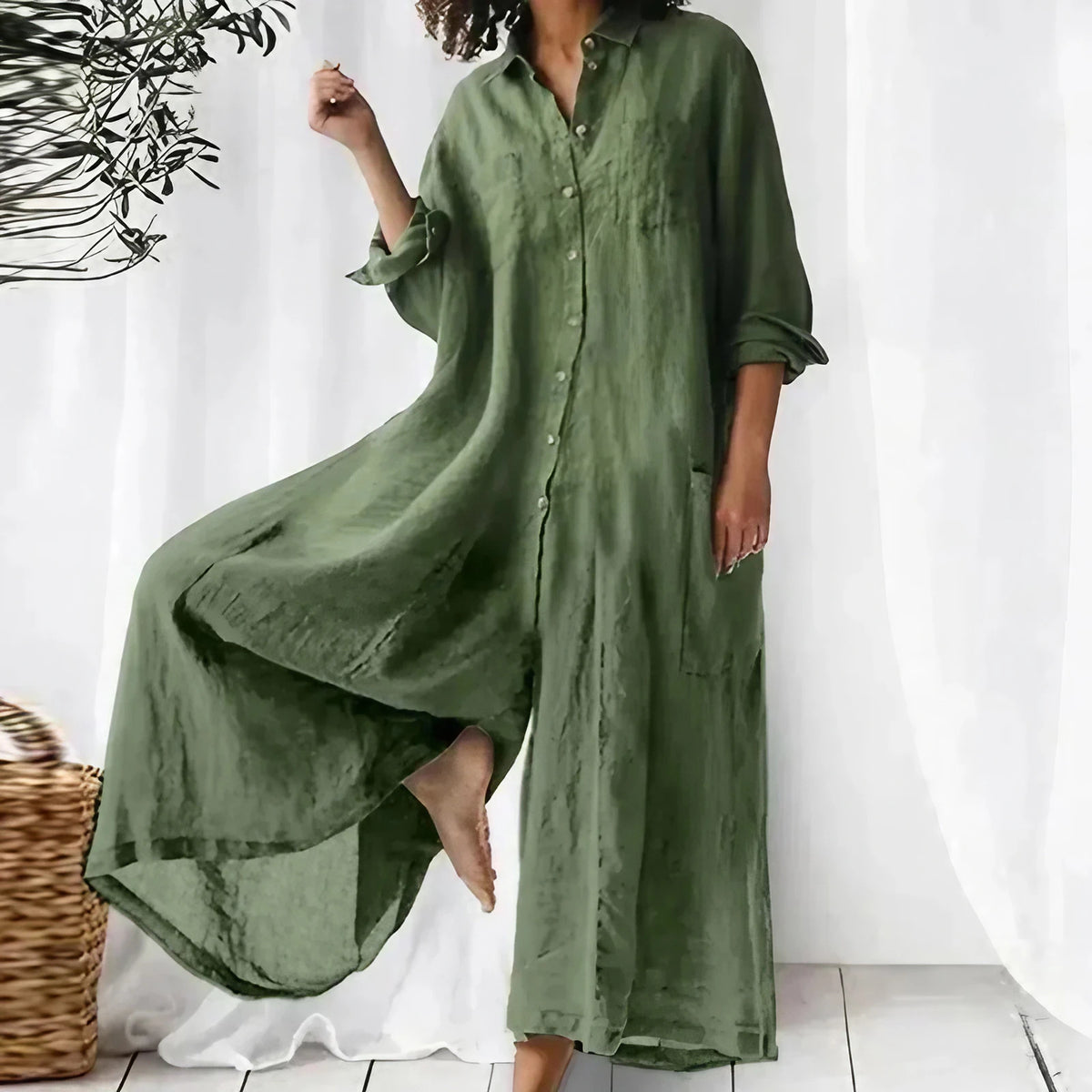 Combinaison femme boutonnée devant, jambes larges, manches longues, vert