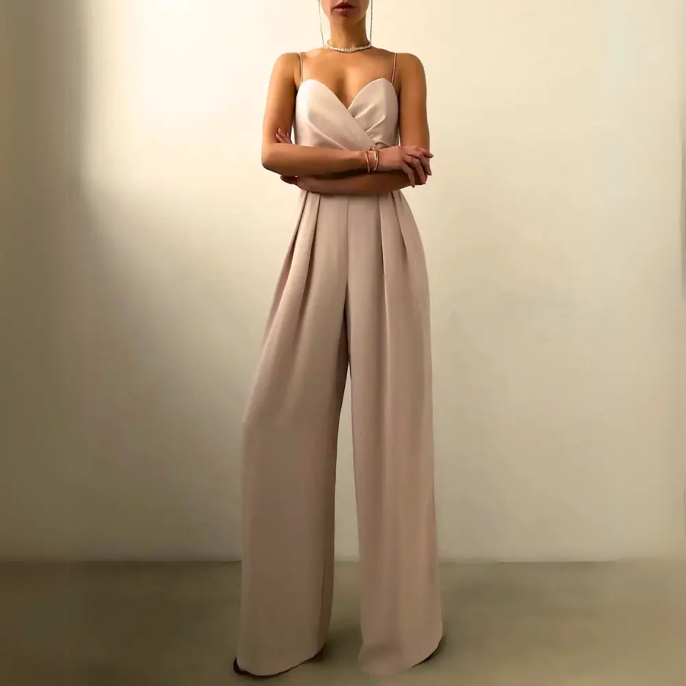 Combinaison femme jambes larges, décolleté croisé, fines bretelles