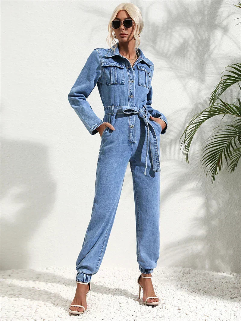 Combinaison pantalon femme boutonnée, bleu jean, poches poitrine