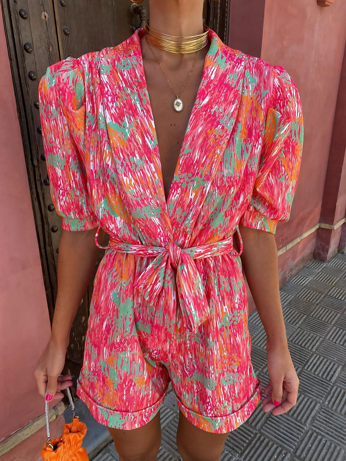 Combishort femme d'été à manches bouffantes, taille ceinturée