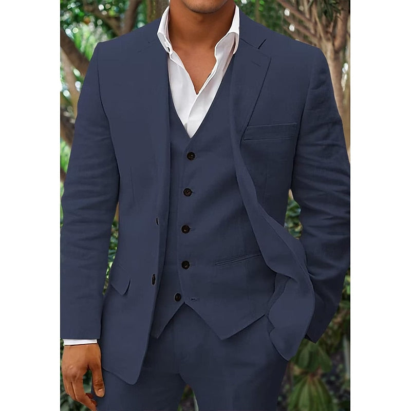 Costume 3 pièces homme : veste, gilet et pantalon, huit coloris, bleu foncé