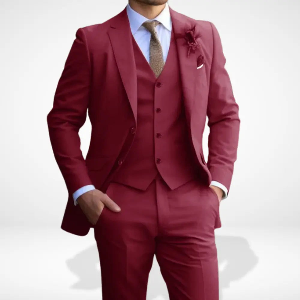 Costume trois pièces homme coupe ajustée, veste, gilet et pantalon, bordeaux