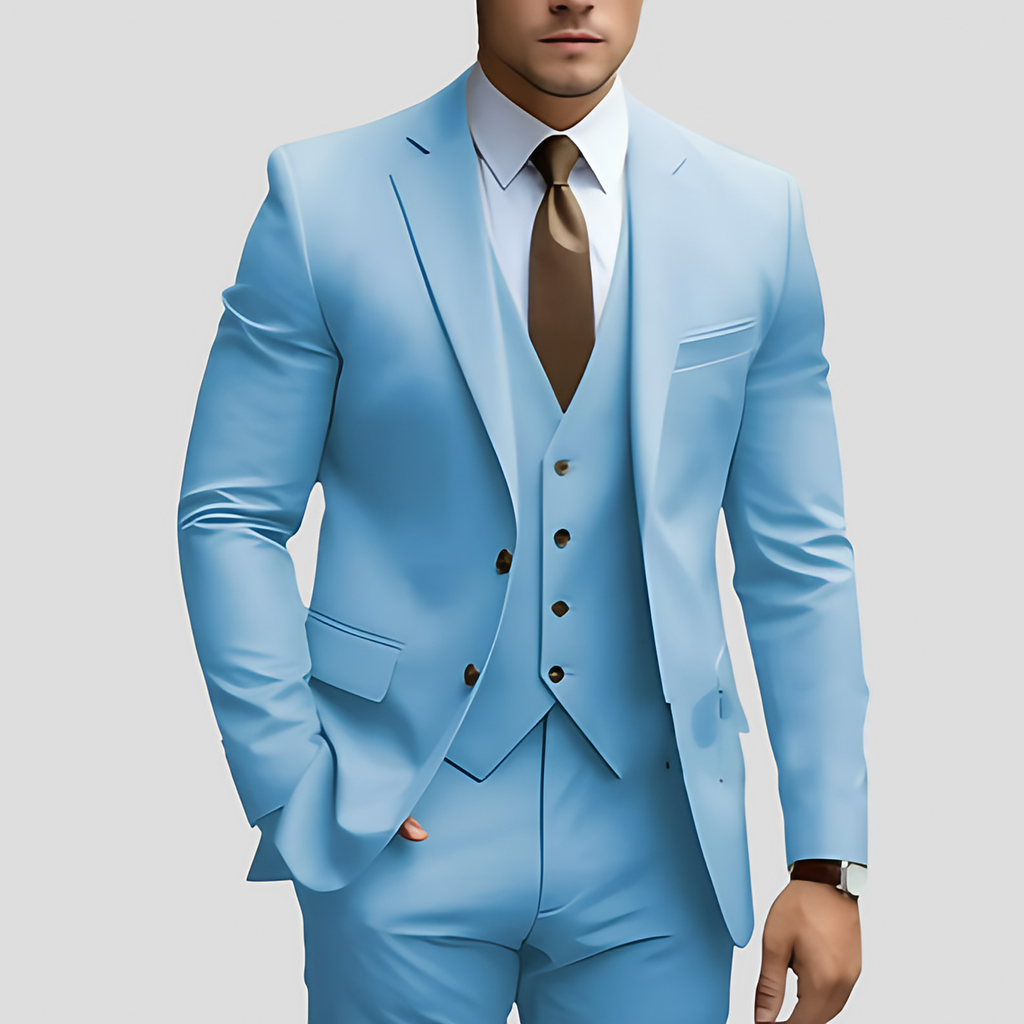 Costume trois pièces homme coupe slim, treize coloris, bleu clair