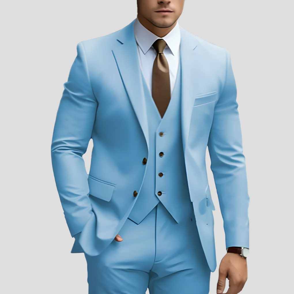 Costume trois pièces homme coupe slim, treize coloris, bleu clair