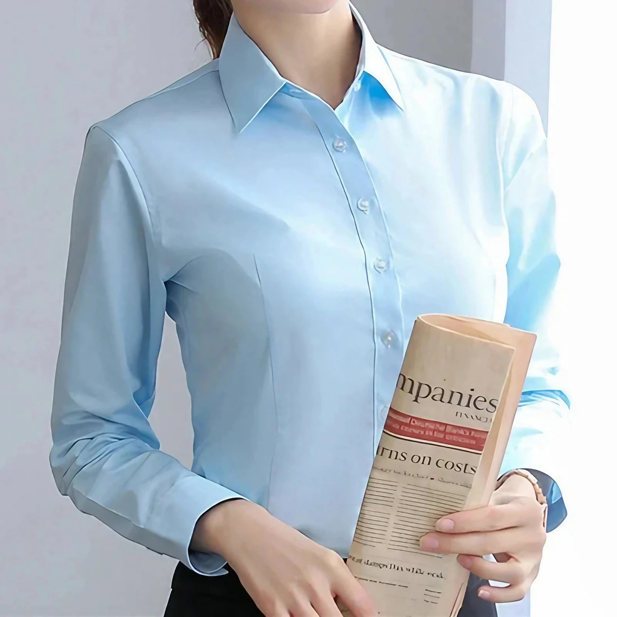 Chemise femme habillée, quatre coloris, du S au 3XL, bleu ciel