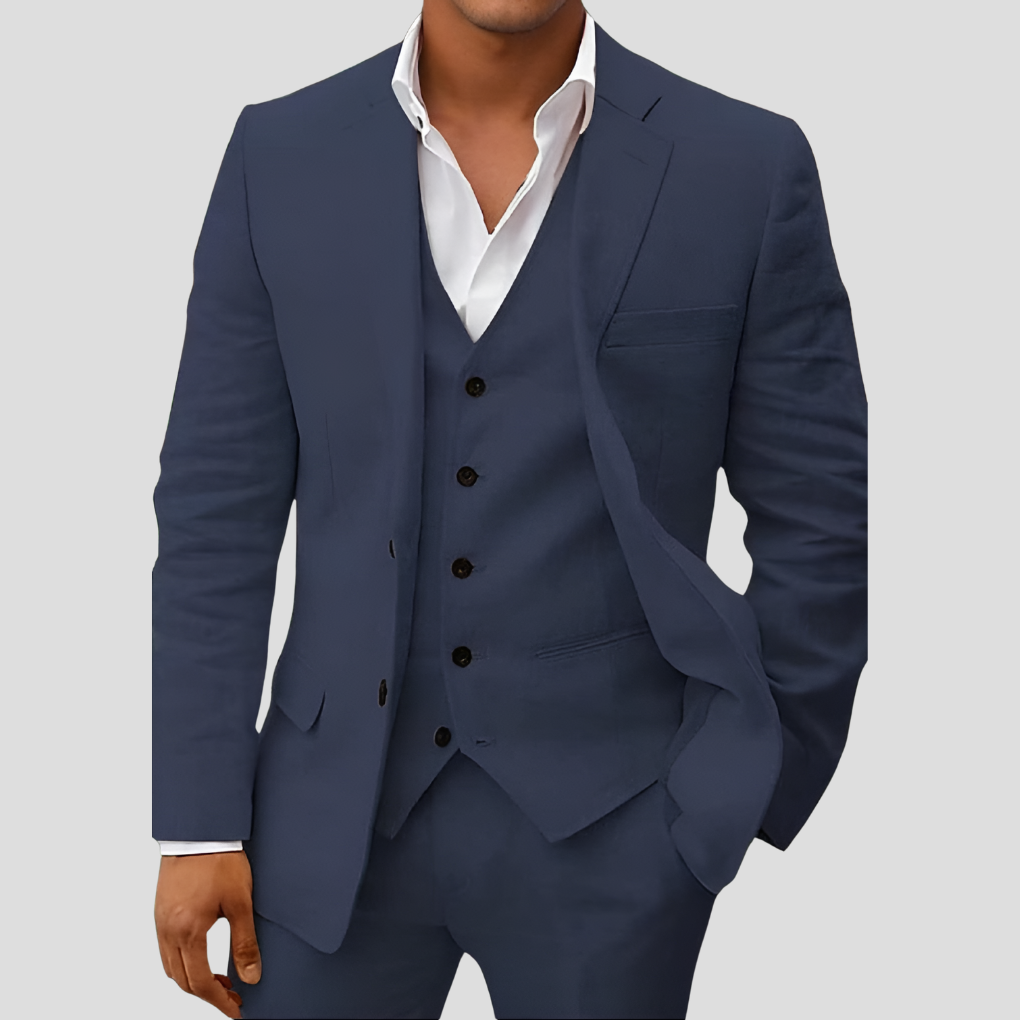 Costume 3 pièces homme : blazer, gilet et pantalon, coupe ajustée, bleu marine