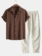 Ensemble homme chemise boutonnée et pantalon assorti, d'été, café