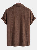 Ensemble homme chemise boutonnée et pantalon assorti, d'été