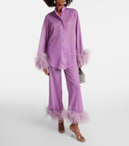 Ensemble femme deux pièces, haut à col en plumes et pantalon ample, violet