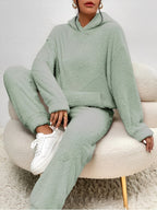 Ensemble détente femme, haut à capuche et pantalon assorti, vert