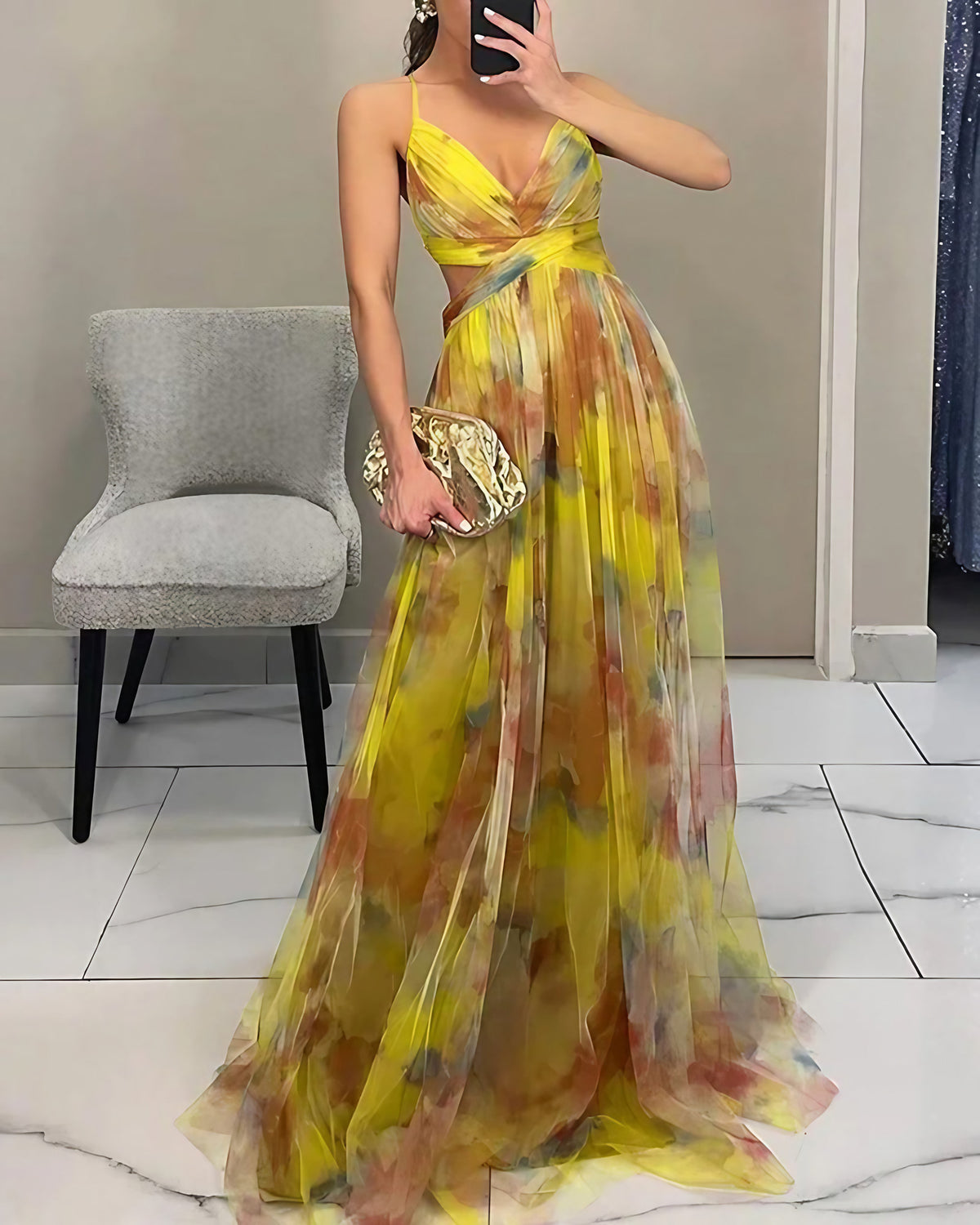 Robe de soirée longue fleurie à bretelles, col V croisé, jaune