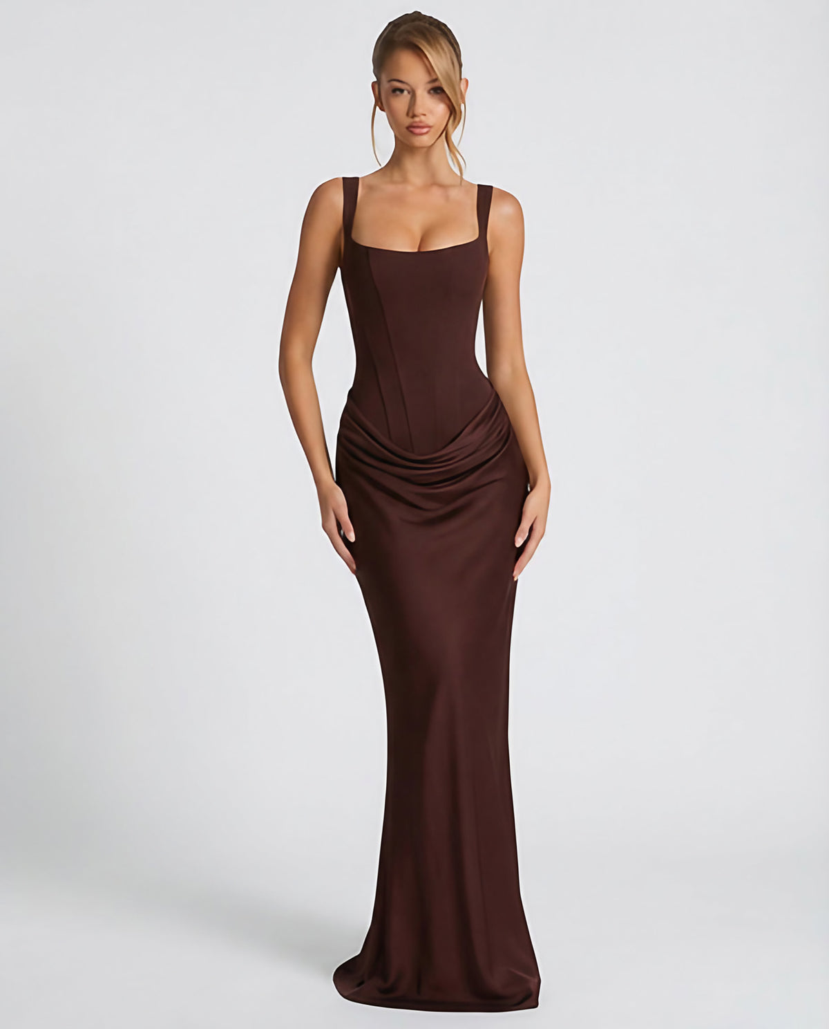 Robe longue moulante à bustier, col carré et drapé sur les hanches, marron foncé