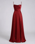 Robe de soirée longue à col drapé, dos lacé et fente latérale