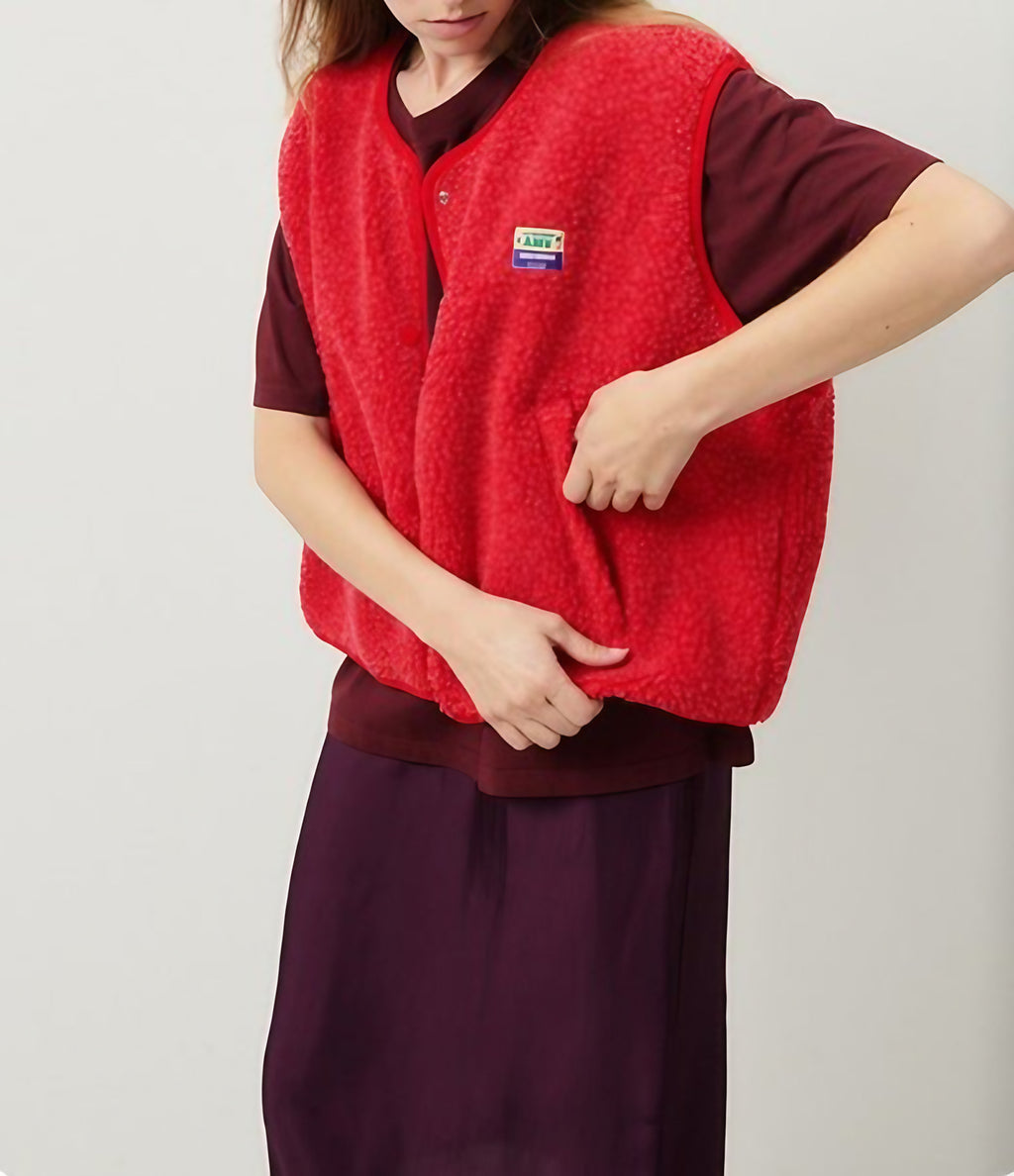 Gilet sans manches femme boutonné, col V, six coloris, rouge