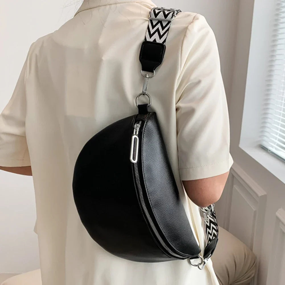 Grand sac banane femme en similicuir noir, sangle amovible