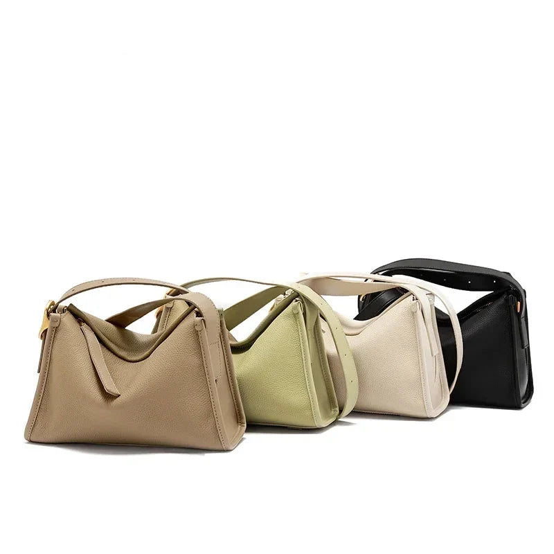 Sac besace femme en cuir grainé, sangle réglable, quatre coloris
