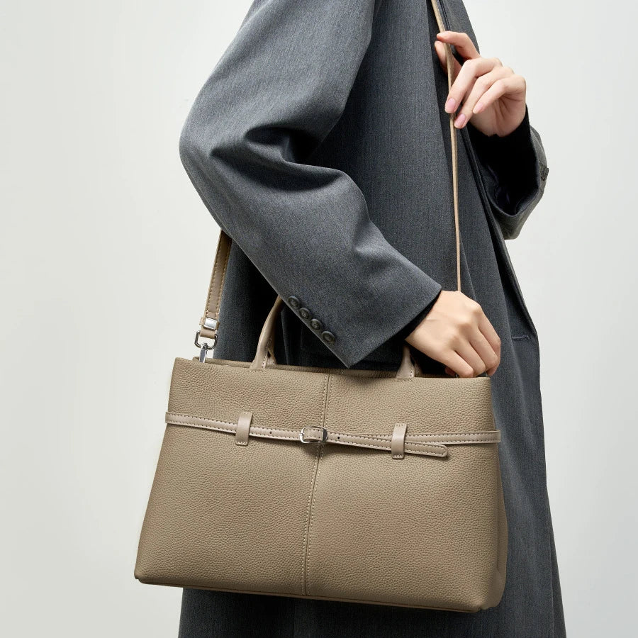 Sac cabas structuré femme, détail ceinture, quatre coloris