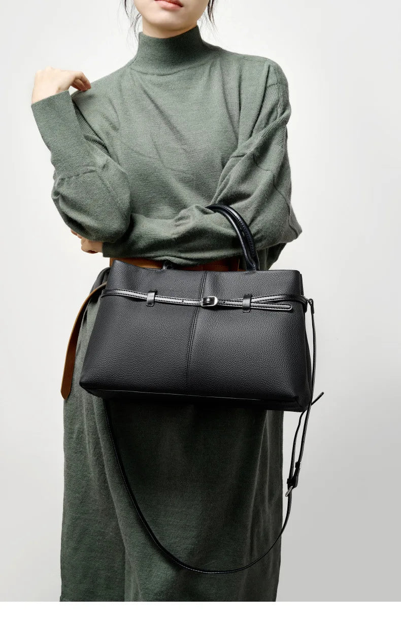 Sac cabas structuré femme, détail ceinture, quatre coloris