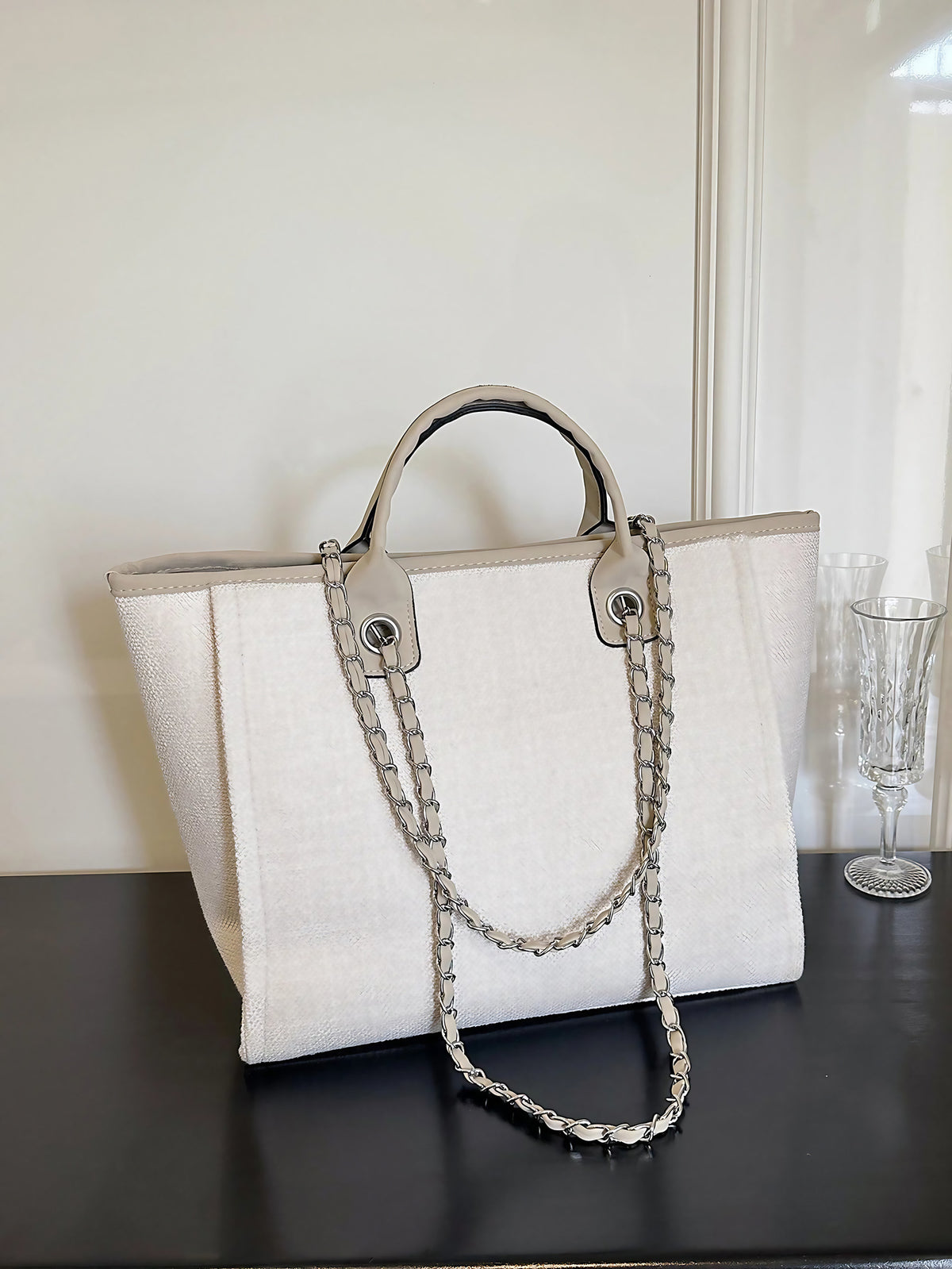 Grand sac cabas femme en toile, chaîne d'épaule, zippé, gris