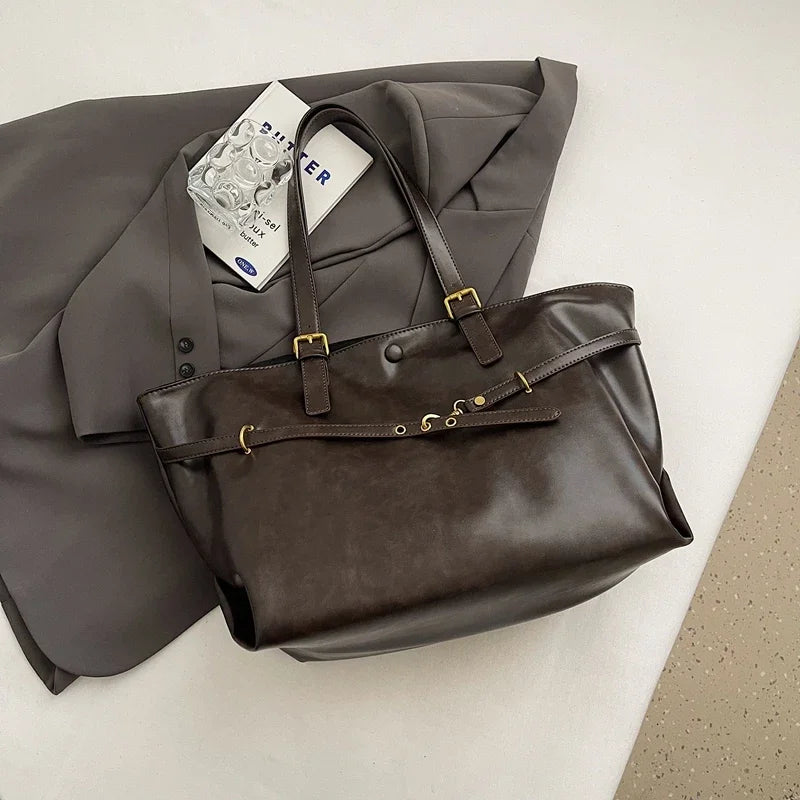 Grand sac cabas femme en similicuir, fermeture aimantée, café
