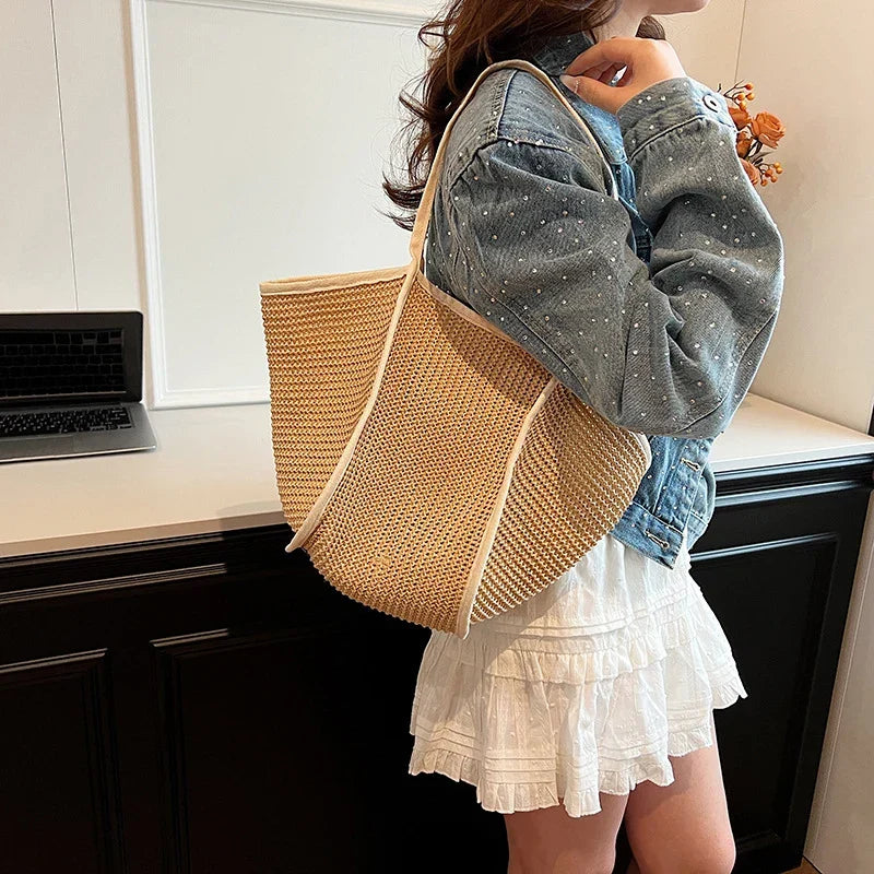 Grand sac de plage femme pliable, forme évasée, trois coloris