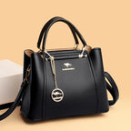 Grand sac à main femme en cuir souple, finitions dorées