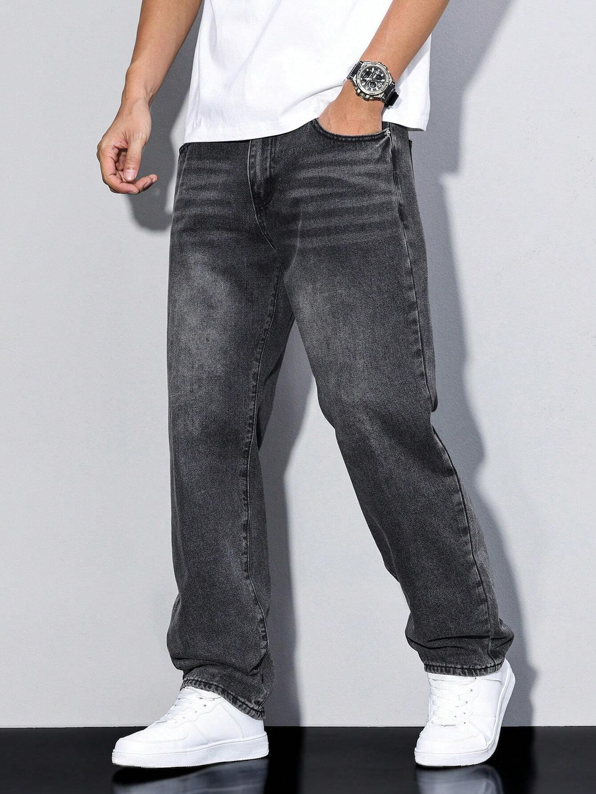 Jean droit homme coupe ample, taille naturelle, quatre teintes, couleur 1