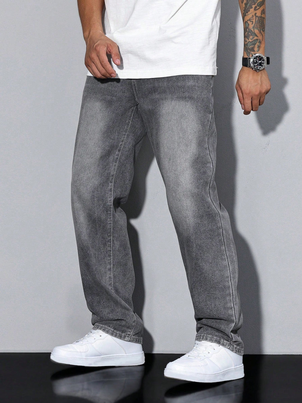 Jean droit homme coupe ample, taille naturelle, quatre teintes