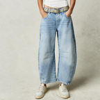 Jean droit femme taille mi-haute, coutures apparentes, bleu clair