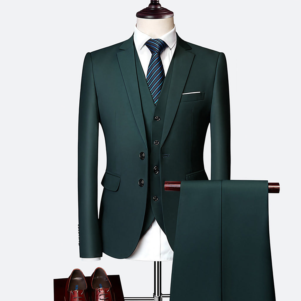 Costume 3 pièces homme, veste, gilet et pantalon, coupe ajustée, vert
