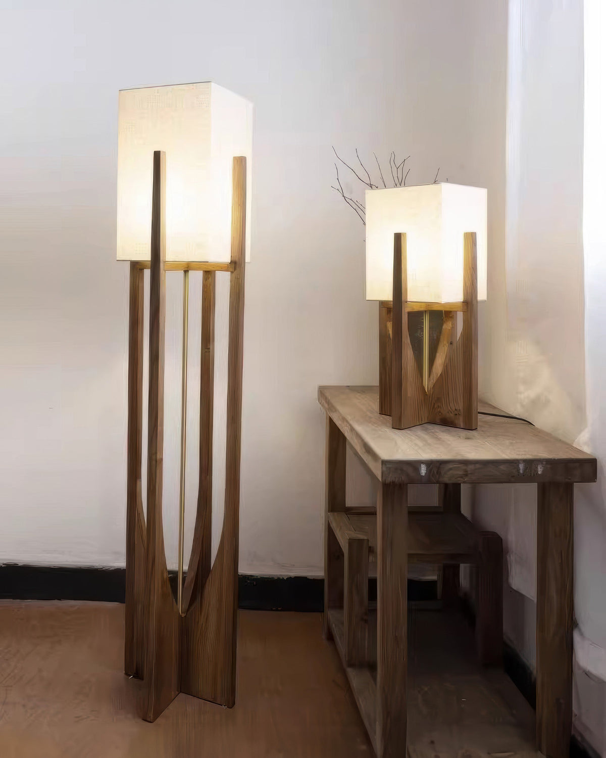 Lampe style japonais en noyer massif, abat-jour coton-lin
