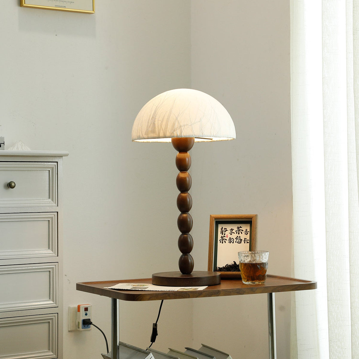 Lampe à poser abat-jour en papier de riz, pied bois et métal