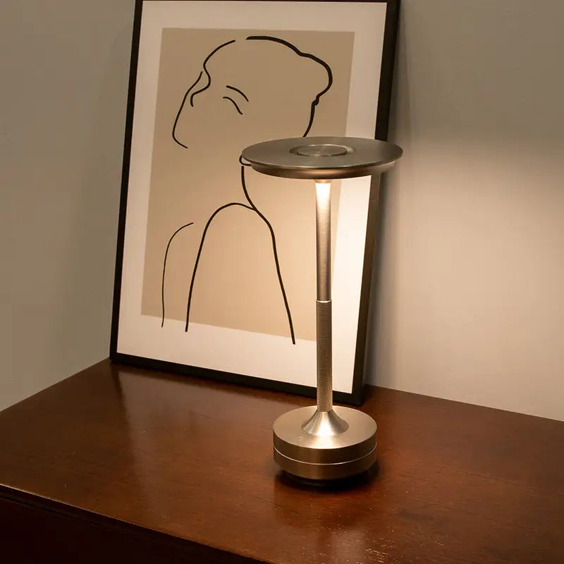 Lampe de table sans fil tactile dorée, étanche IP66