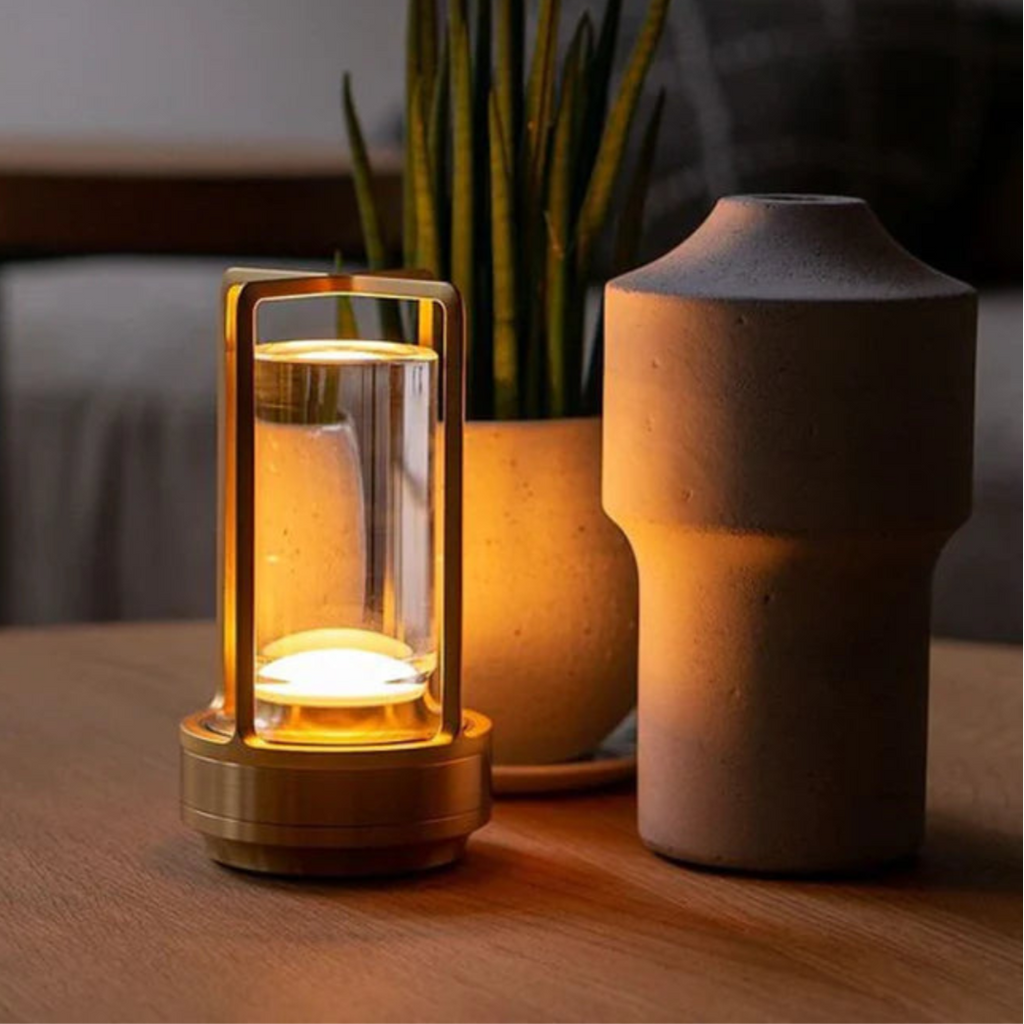 Petite lampe sans fil en aluminium, 17,5 cm, doré, argenté ou noir