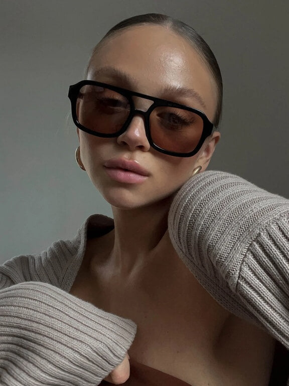Lunettes de soleil femme style aviateur, monture ovale