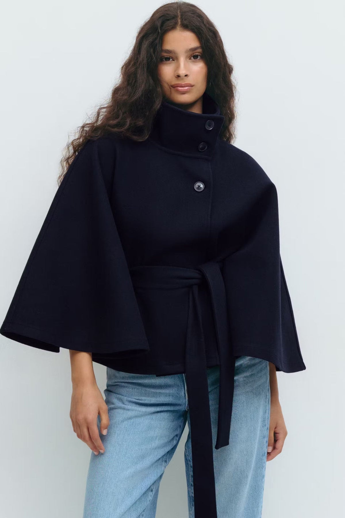 Manteau cape femme à col montant et ceinture, cinq coloris